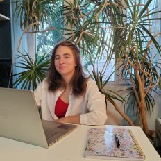 Psih. Ela Isac — online medical consultation on Ringdoc